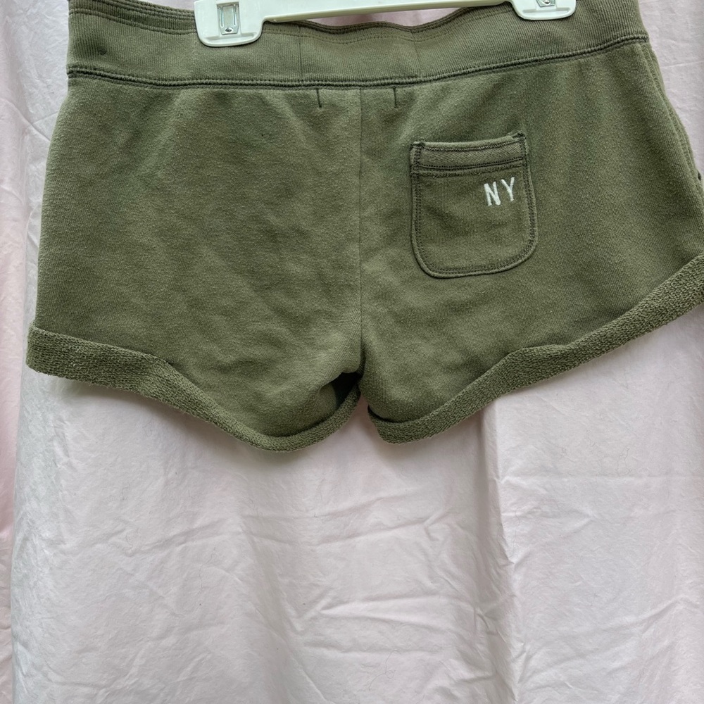 Abercrombie Army Green Shorts - Picture 3 of 5